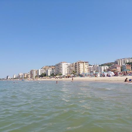 Golden Beach Apartments Durrës Exterior foto